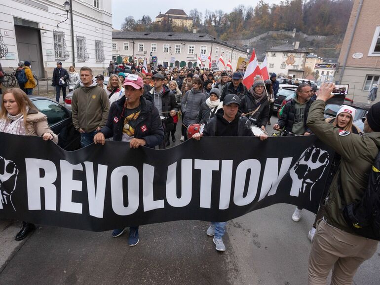 Demo gegen Corona-Maßnahmen in Salzburg