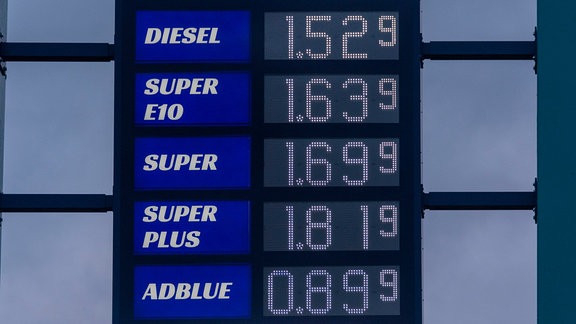 Spritpreis-Rekord: Diesel so teuer wie nie zuvor