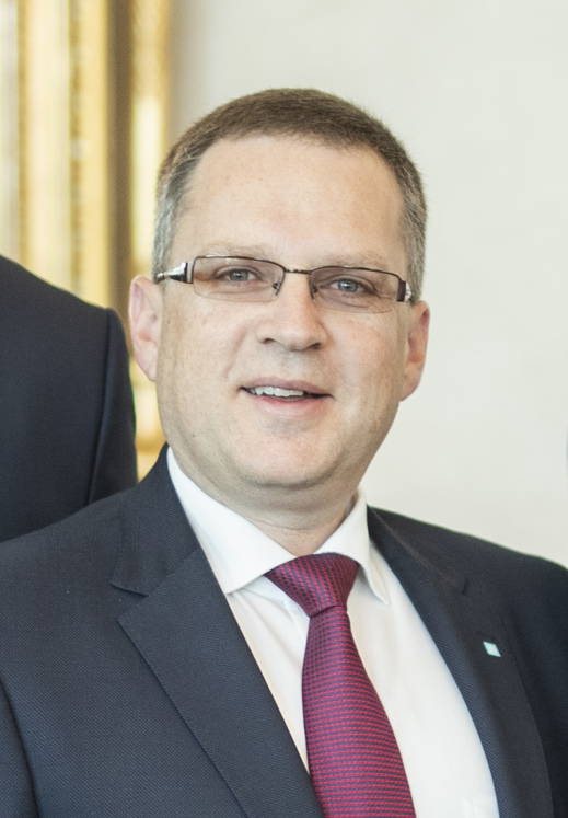 August Wöginger vor dem Ministerrat