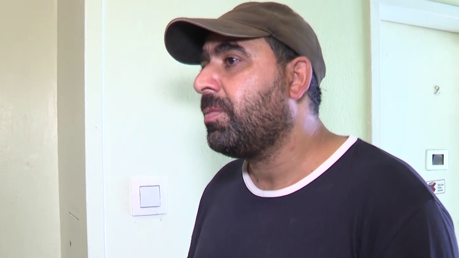 Nachbarn im Interview: Mutter und Tochter tot aufgefunden