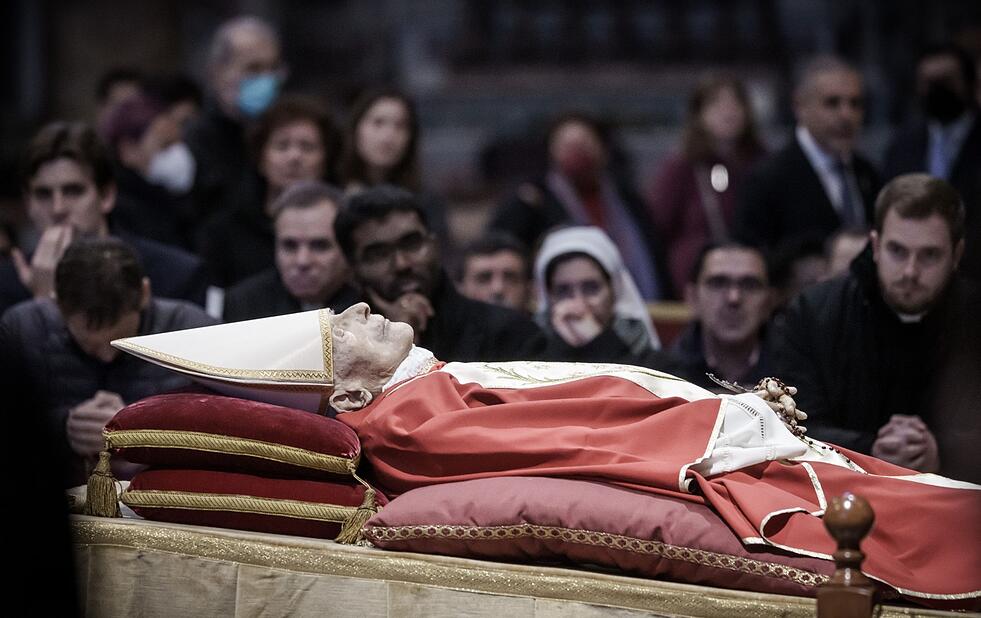 Benedikt XVI.: Resümee der Trauerfeier