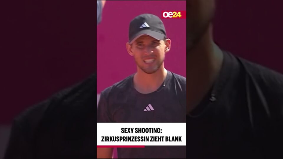 Sexy Shooting: Zirkusprinzessin zieht blank 👸🎾 #shorts